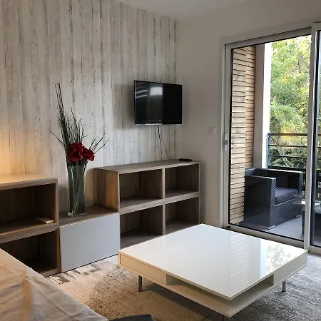 Apartment La Plage Mission 1881 *
